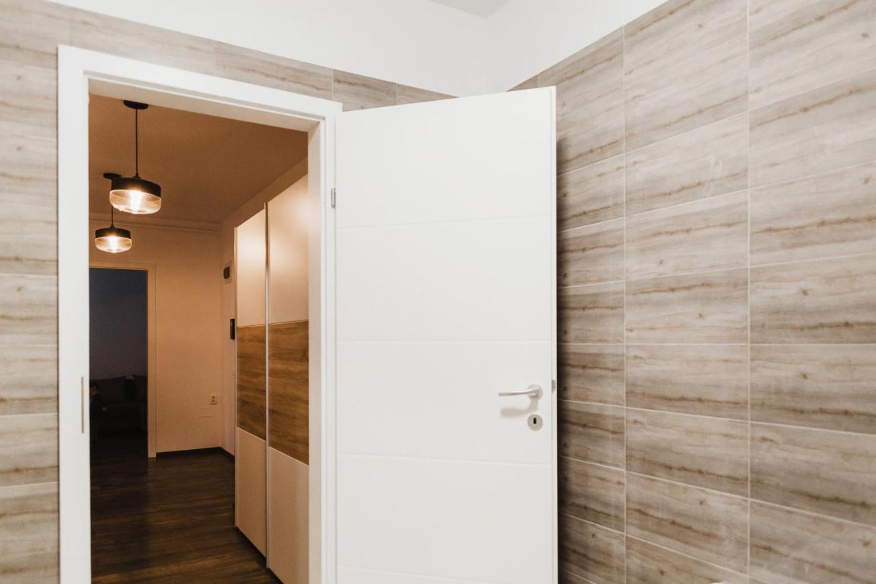 One Room Apart T3 With Free Parking Kolozsvár Kültér fotó